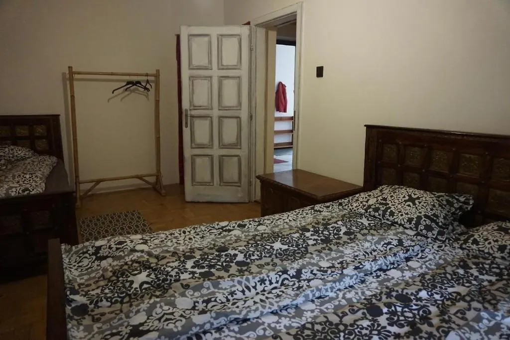 Maharaja Buda Villa Apartment - Private Parking And Garden Budapest 0*,