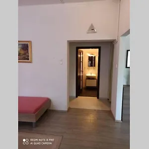  Apartman M&m