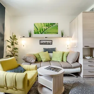 Bpr Paradise Apartmán