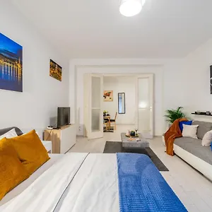 Del Mar Budapest